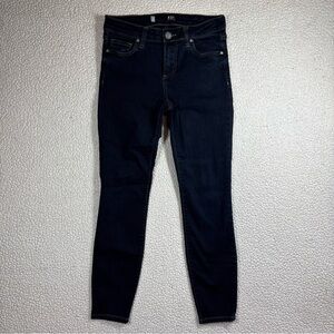 Kut From The Kloth Women’s Dark Wash Stretch Jeans Size 0 Mid Rise Slim Classic